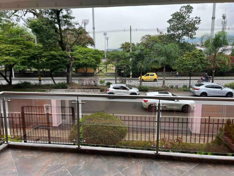 Apto 4 Privadas 6 Camas, Cerca A Todo Medellín