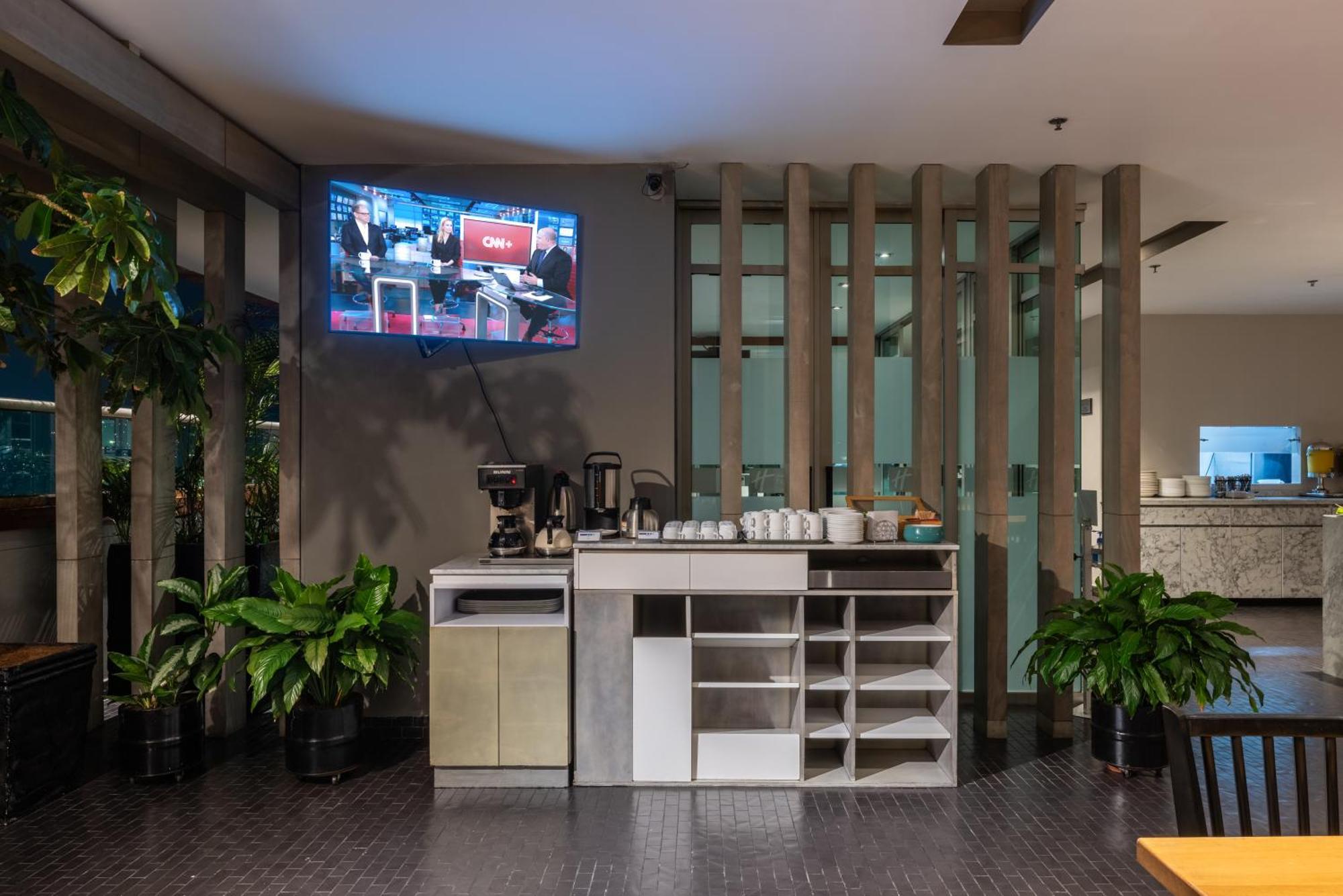 Hotel Express & By Ihg 4*