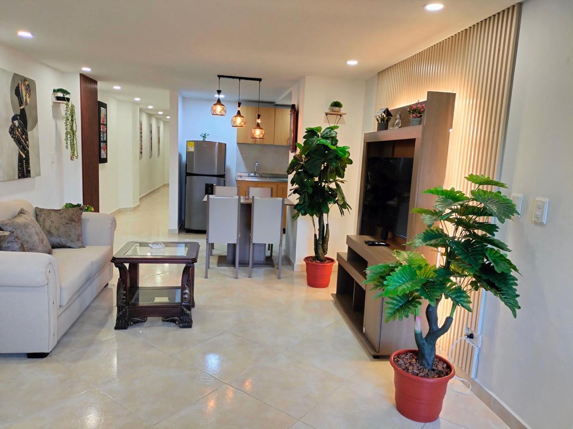 Apartamento Exclusivo Apto Lujoso Central, Sereno Y Comodo