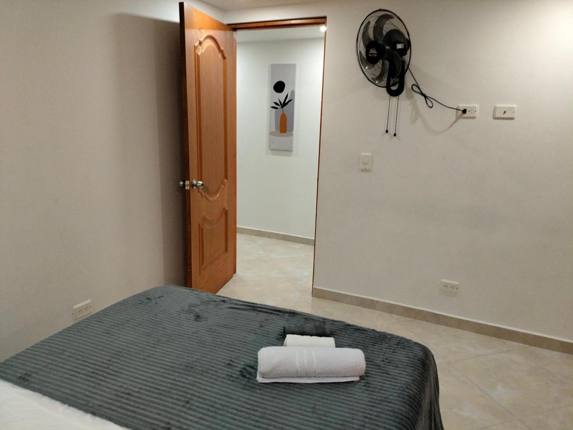 Exclusivo Apto Lujoso Central, Sereno Y Comodo * Medellín