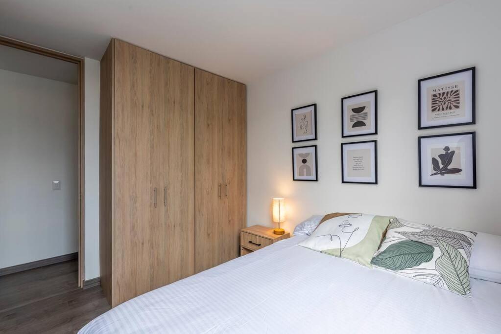 Apartment Luxury Brand New In Laureles *