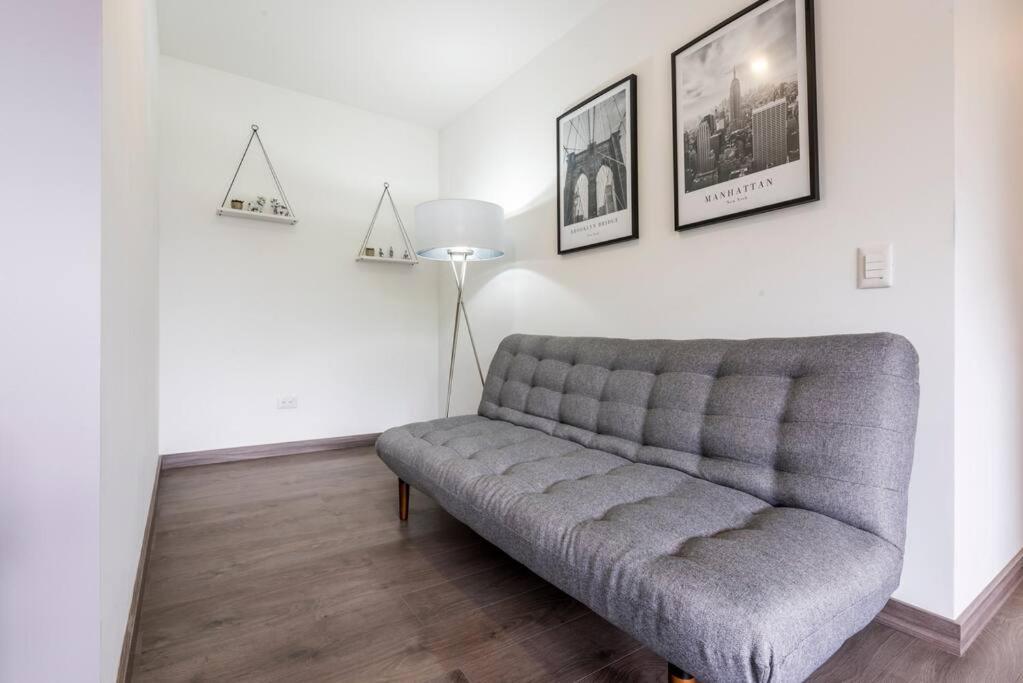 Luxury Brand New In Laureles