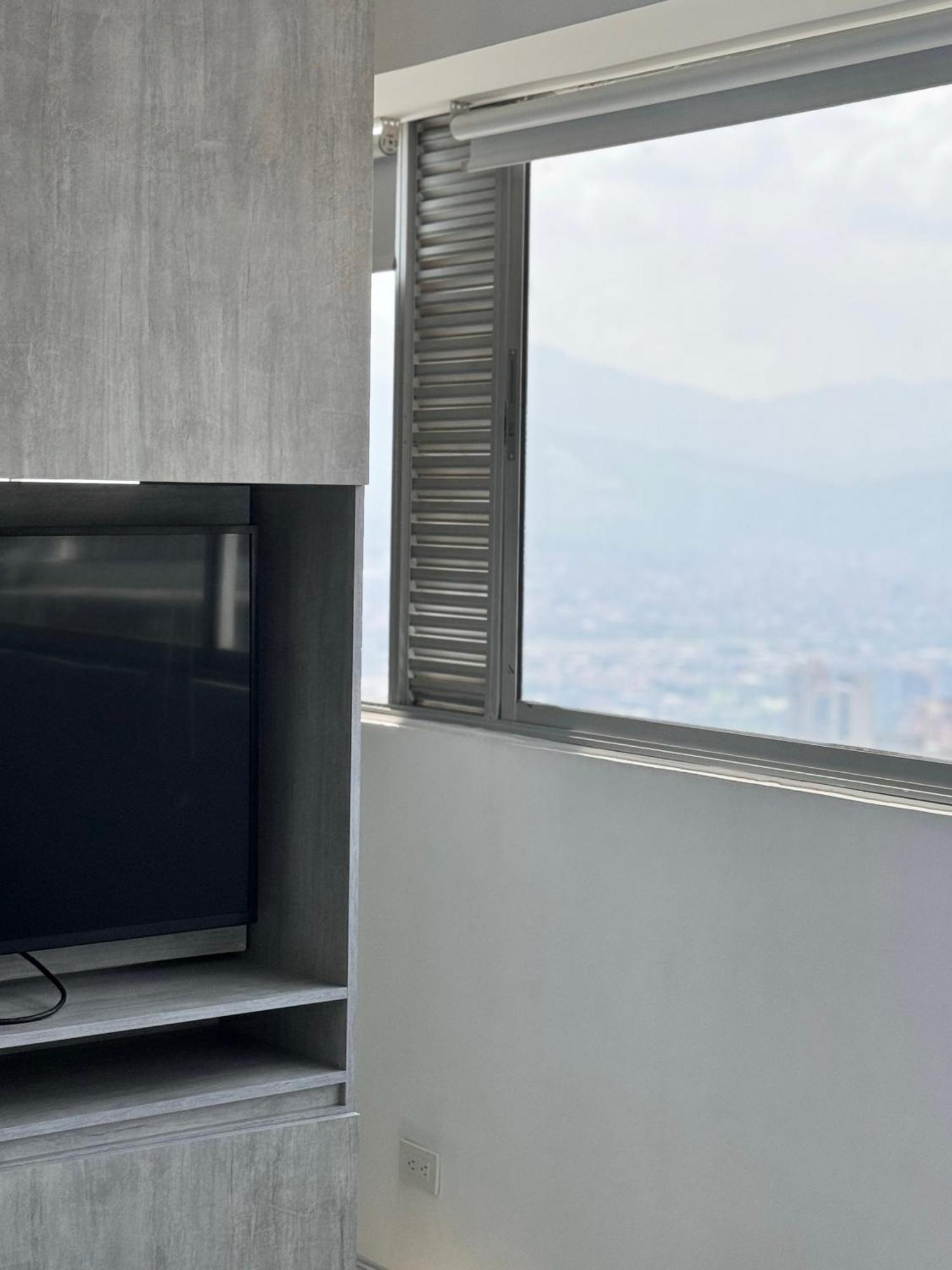 Apartamento Moderna Y De Lujo Con La Mejor Vista A La Ciudad - Poblado *