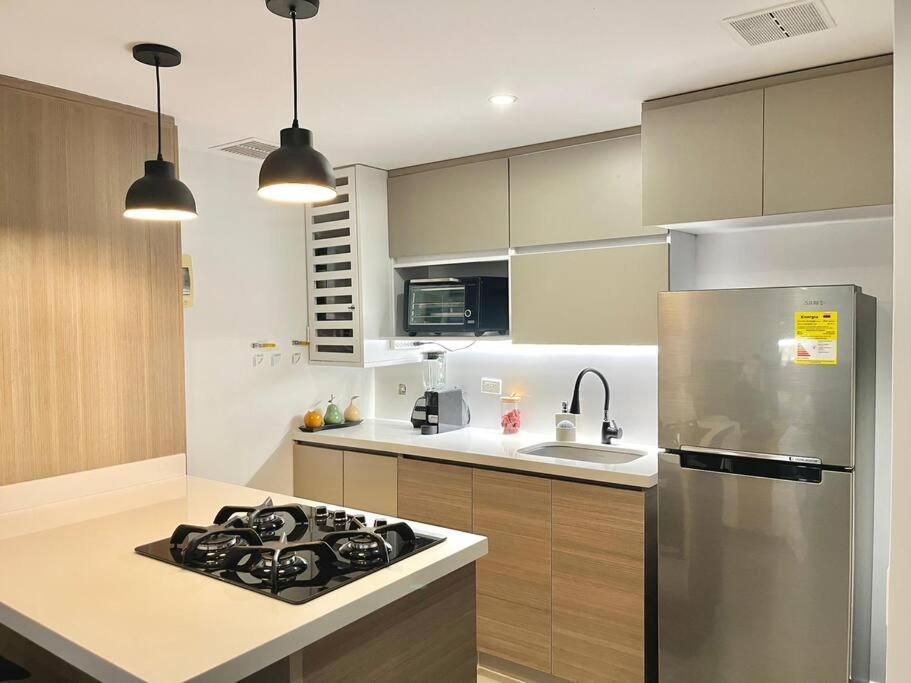 Apartamento Luxury El Poblado Loft, Relax In Medellin's Heart! Medellín