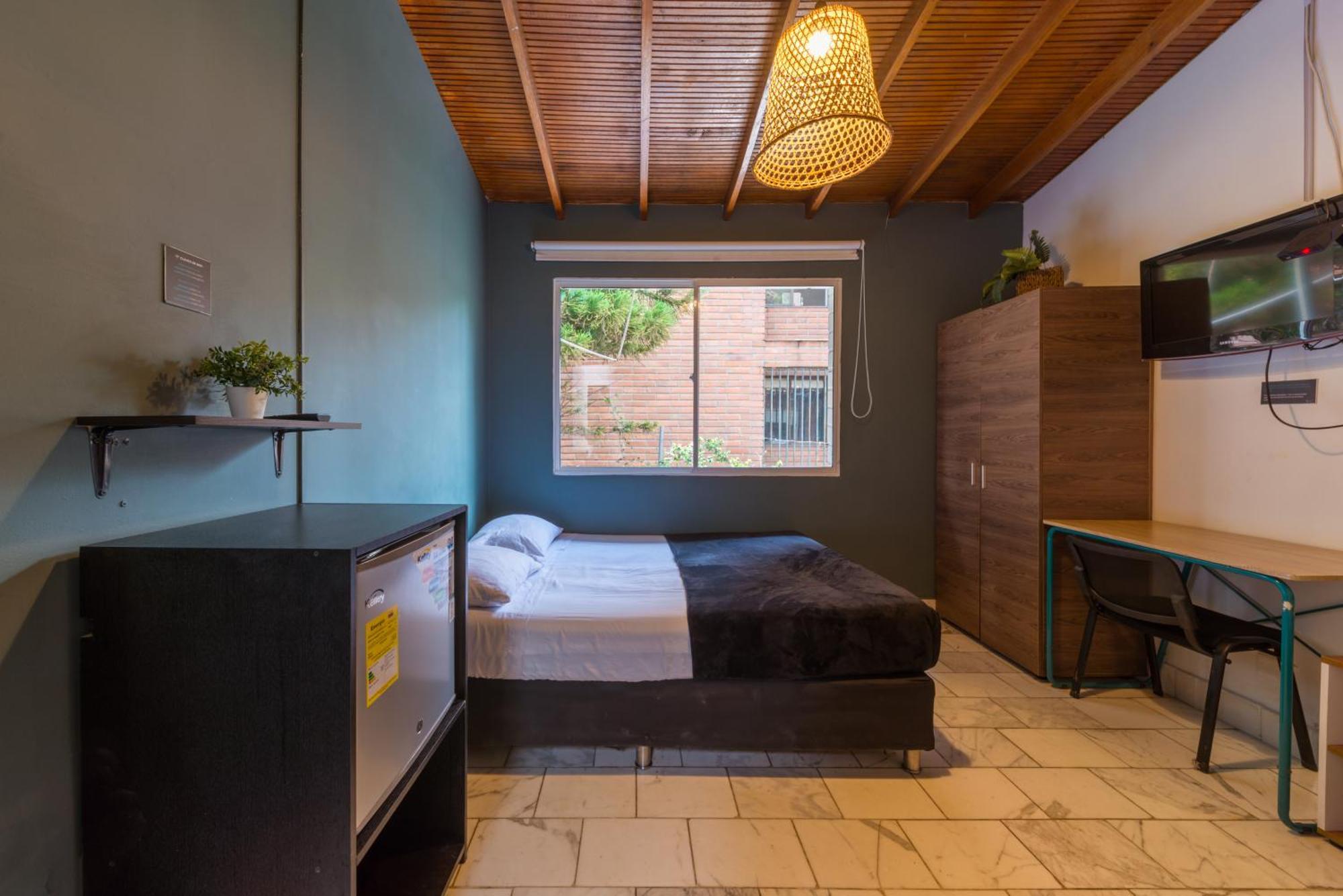 Hostal Living *
