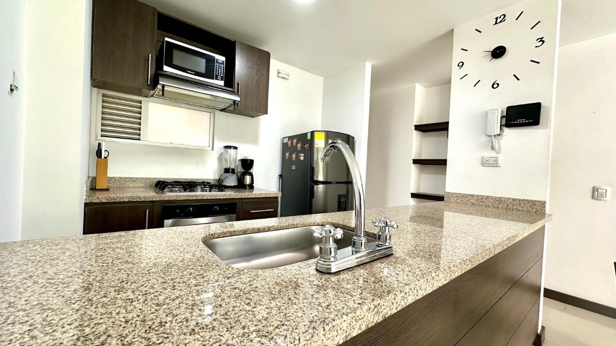 Moderno En Conquistadores, Excelente Ubicacion Aparthotel *