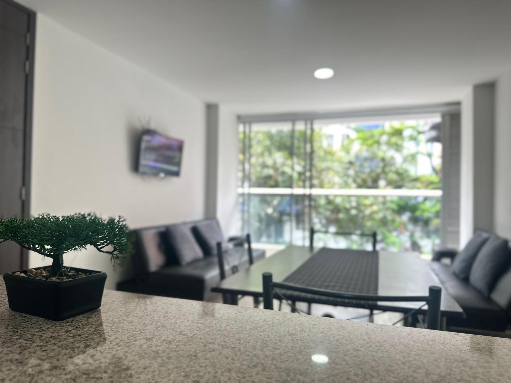 Moderno En Conquistadores, Excelente Ubicacion Aparthotel *