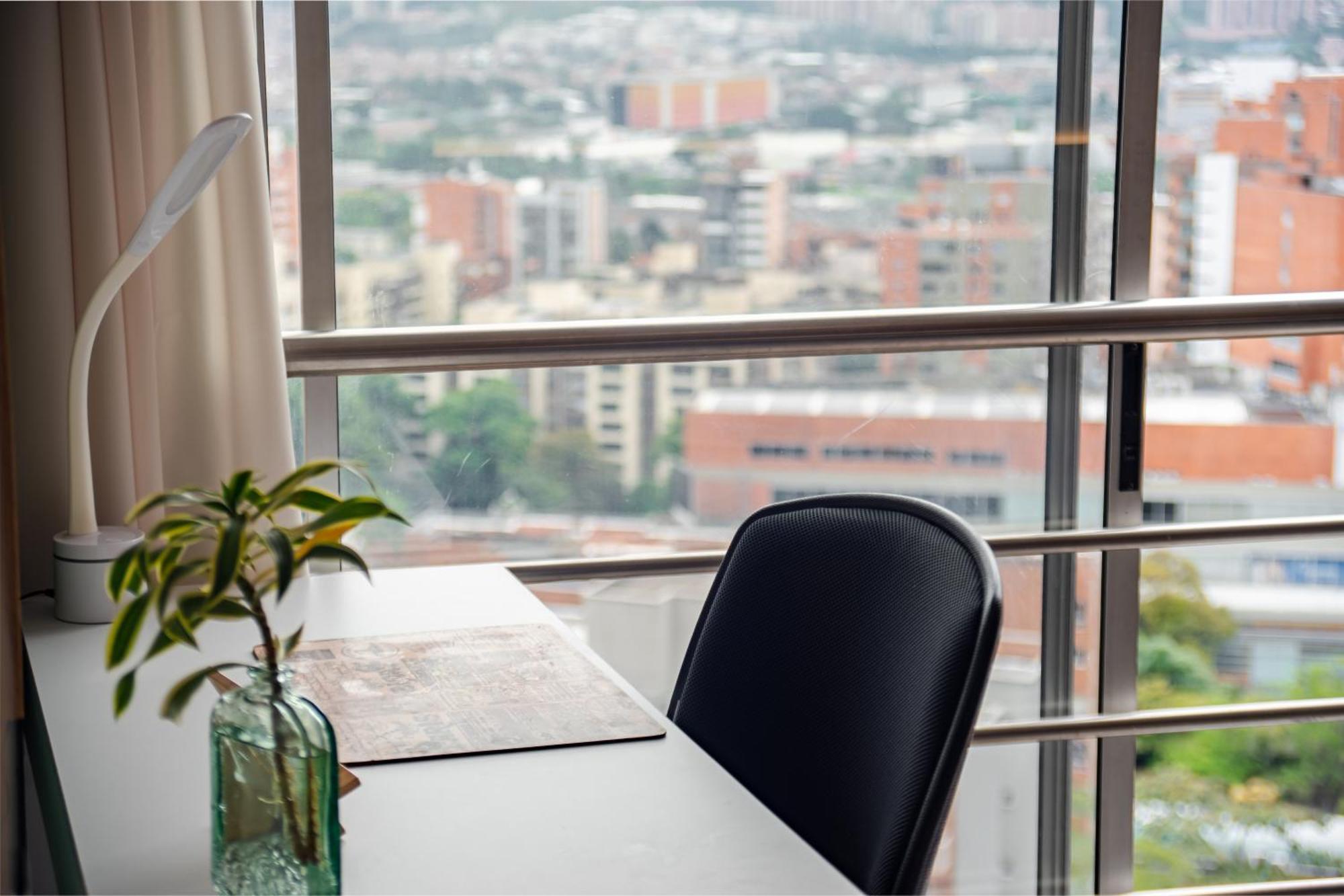 Luxury El Poblado Loft, Relax In Medellin's Heart! Medellín