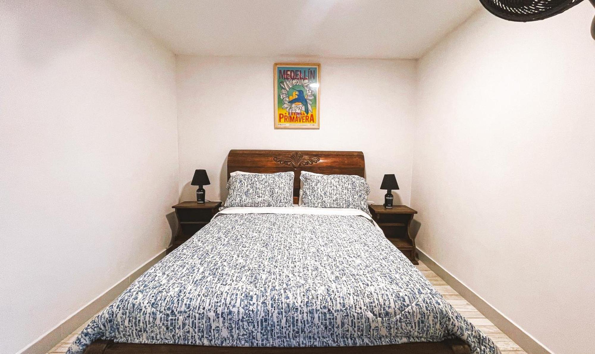 Adn Algo De Nosotros Hostal *