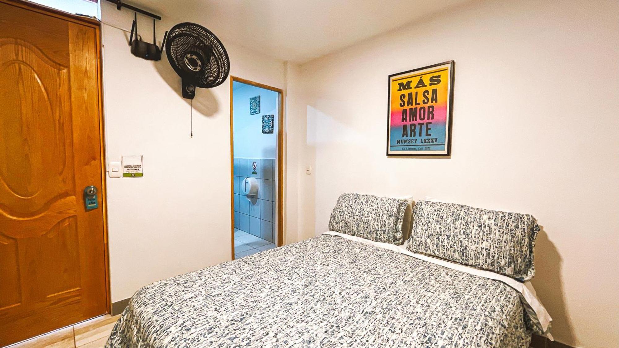 Hostal Adn Algo De Nosotros Medellín
