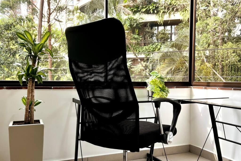 Modern 4bedroom With Private Terrace 500mb Internet *