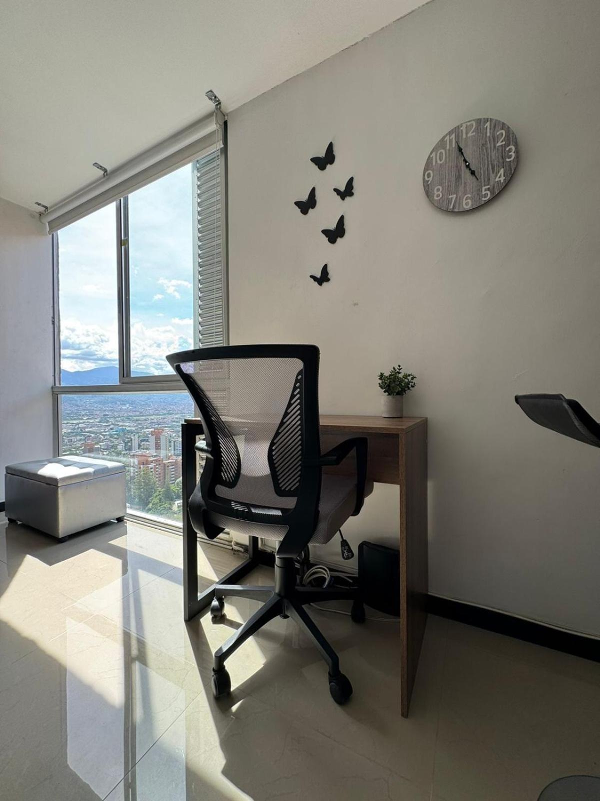 Lovely Private Apto In Poblado Medellín