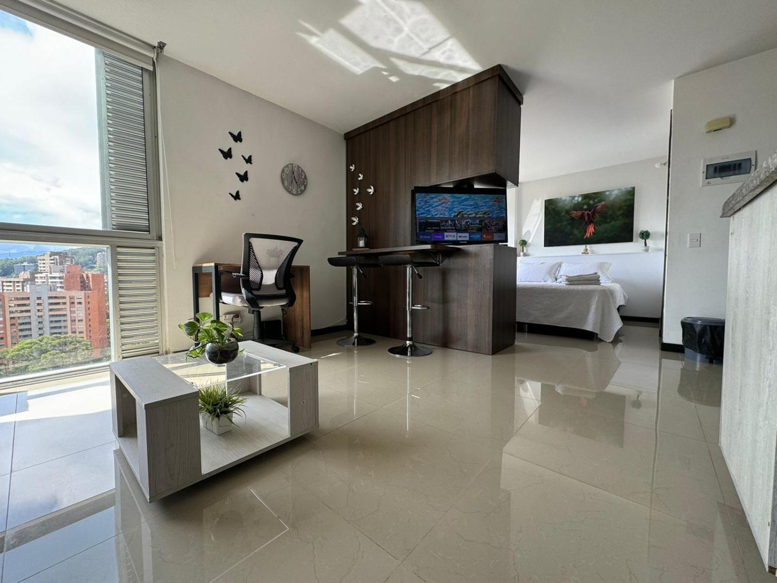 Lovely Private Apto In Poblado Medellín