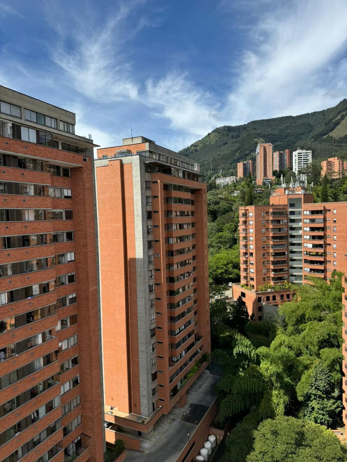 Lovely Private Apto In Poblado Medellín