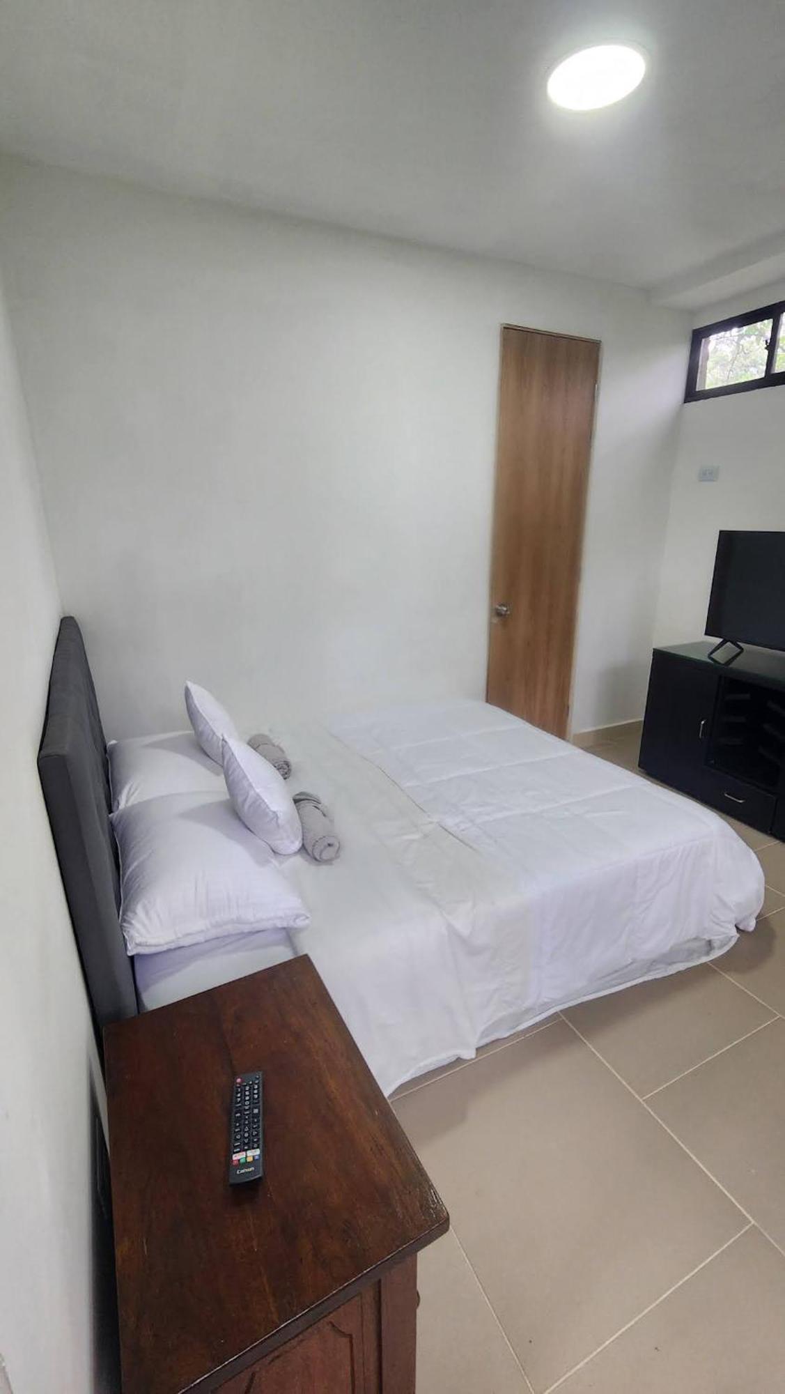 Apartamento Pilarica Gardens *