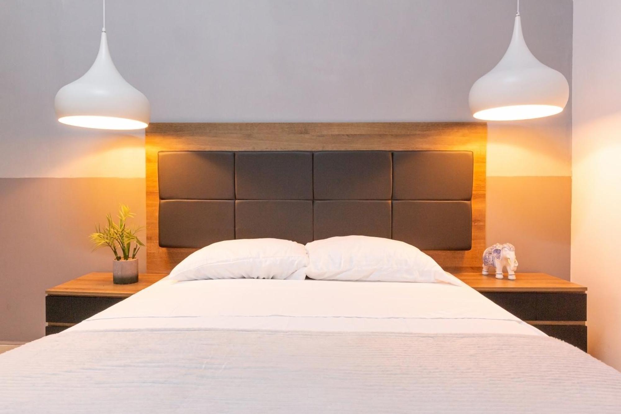 Apartamento De 3 Hab En Medellin, Zona Turistica