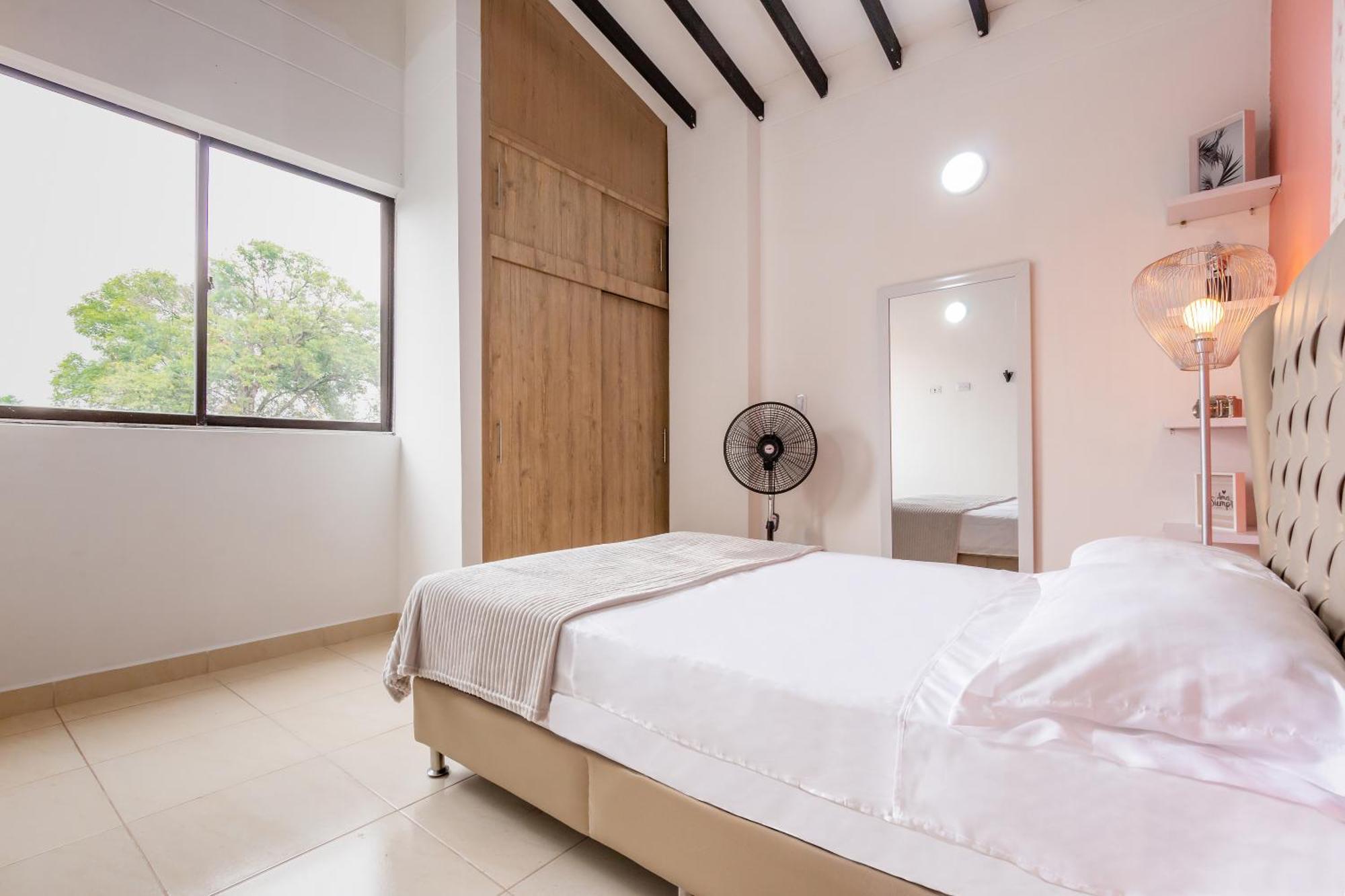 Apartamento De 3 Hab En Medellin, Zona Turistica Apartamento
