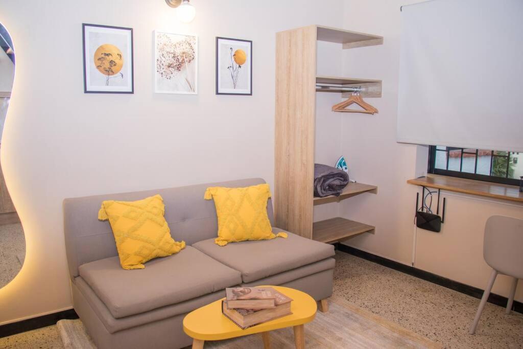 Apartamento Coliving Laureles La Almeria 202 Ac