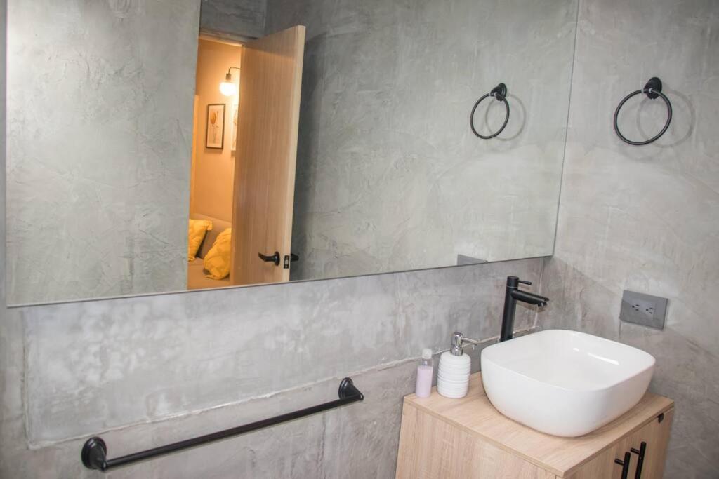 Coliving Laureles La Almeria 202 Ac * Medellín