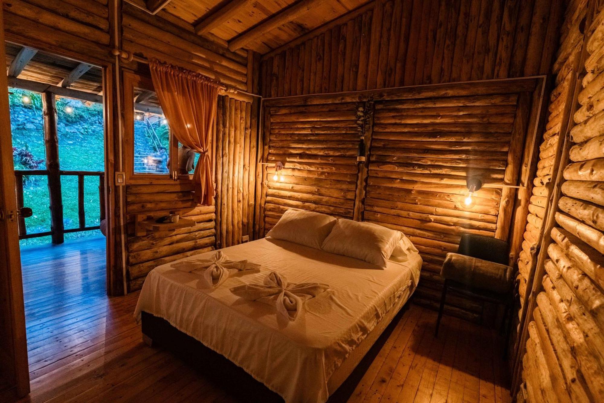 Hotel Alma 4*