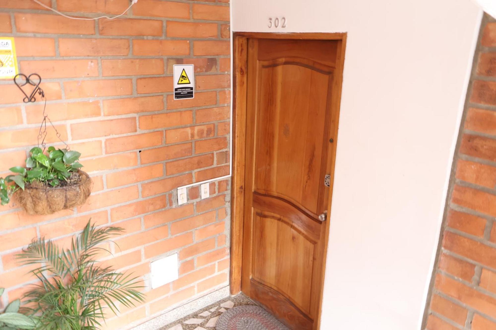Habitación en casa particular Living Poblado Manila 3026 Individual Medellín