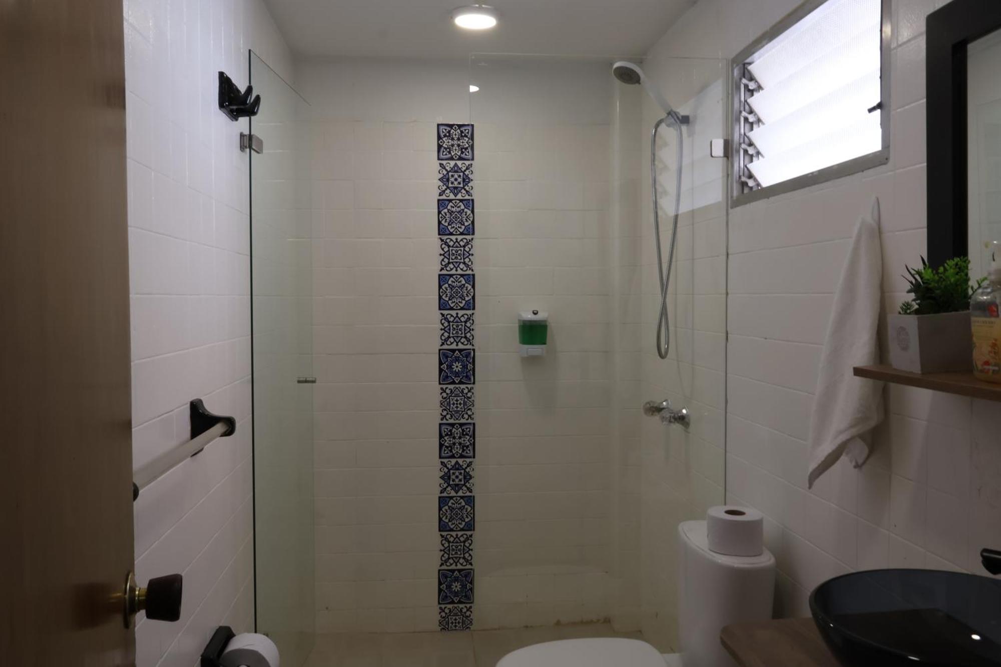 Living Poblado Manila 301 E Doble