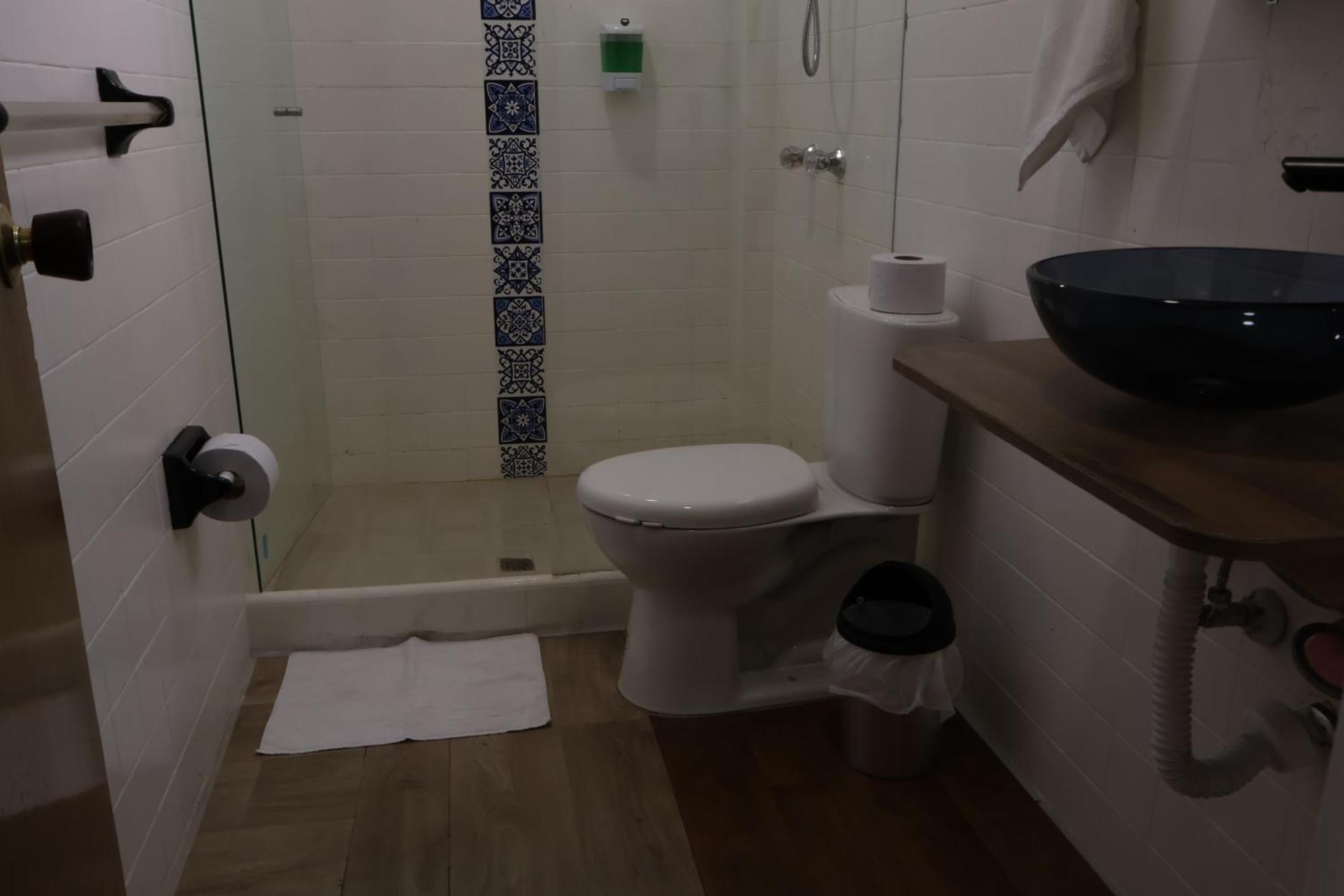 Habitación en casa particular Living Poblado Manila 301 E Doble Medellín