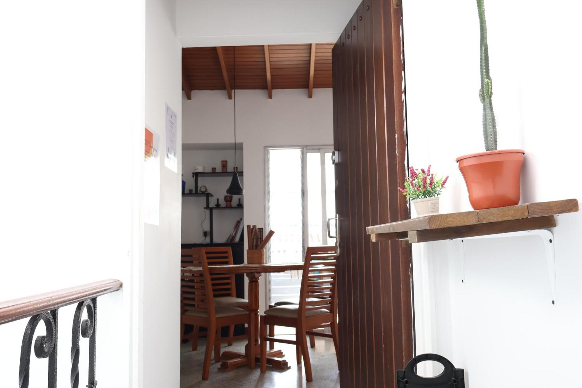 Living Poblado Manila 301 E Doble