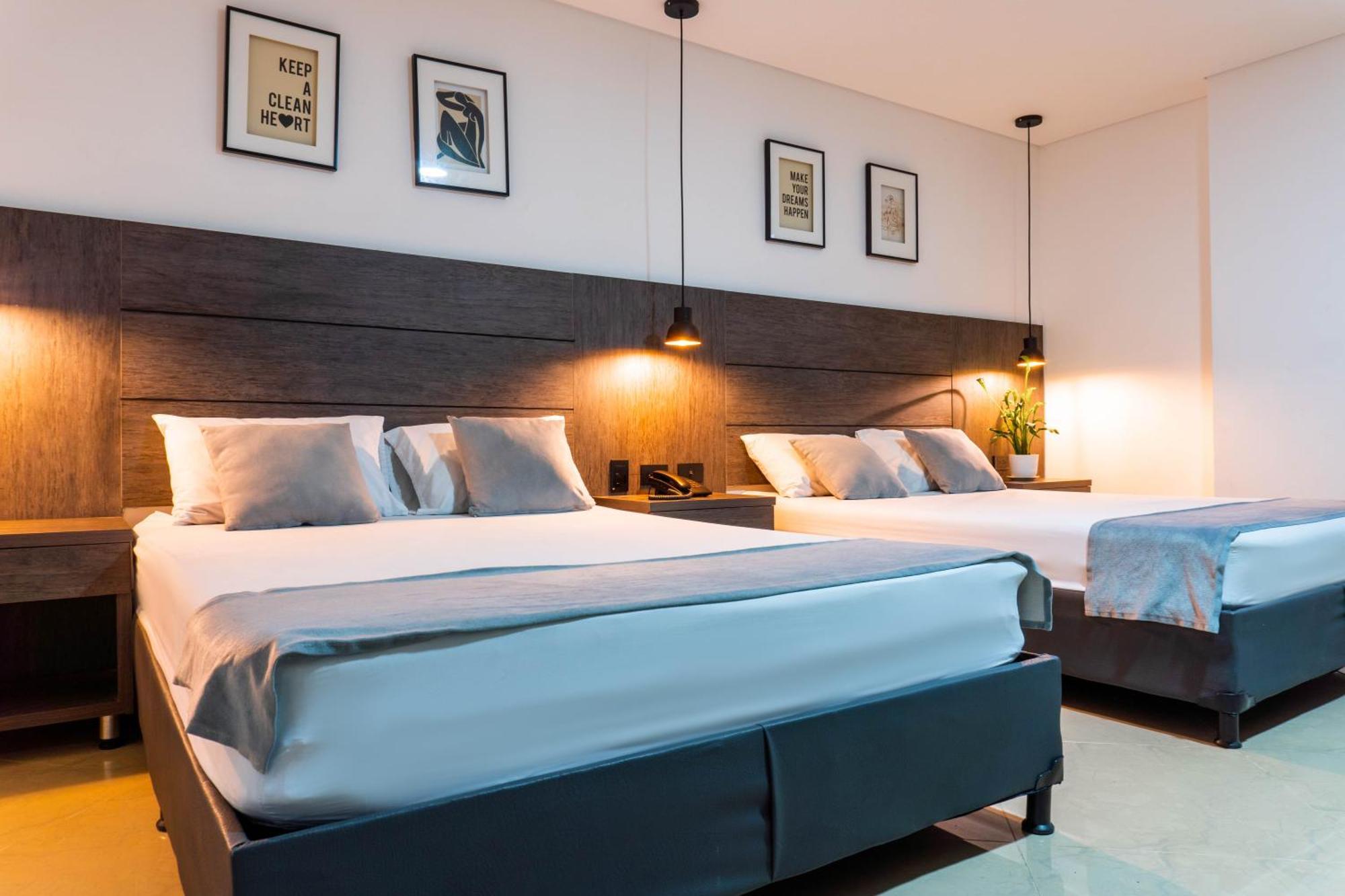 Hotel California 4*