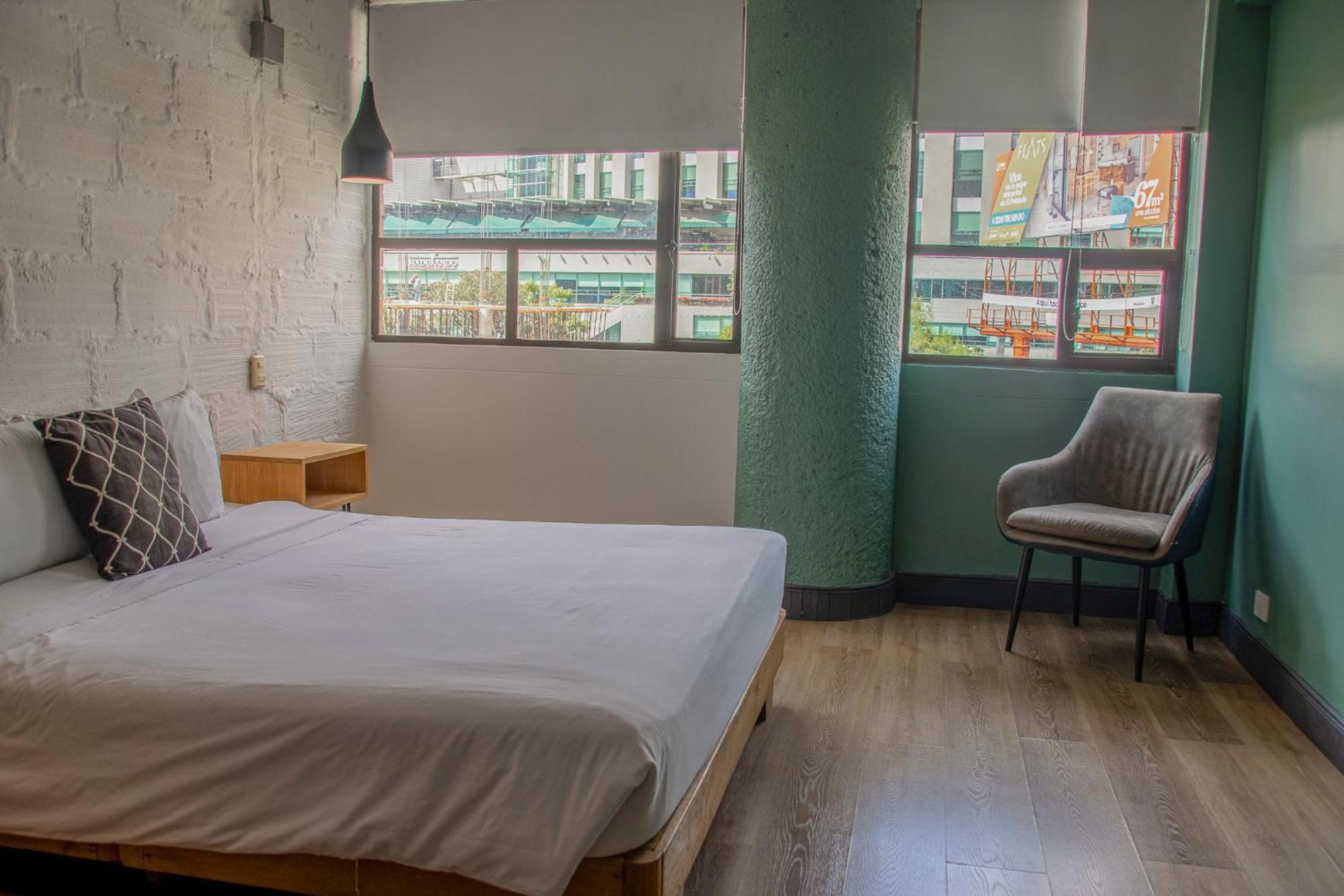 Selina Hotel 4*