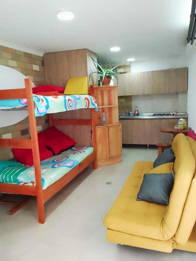 Casa De Uso Exclusivo Saveva Habitación en casa particular Medellín