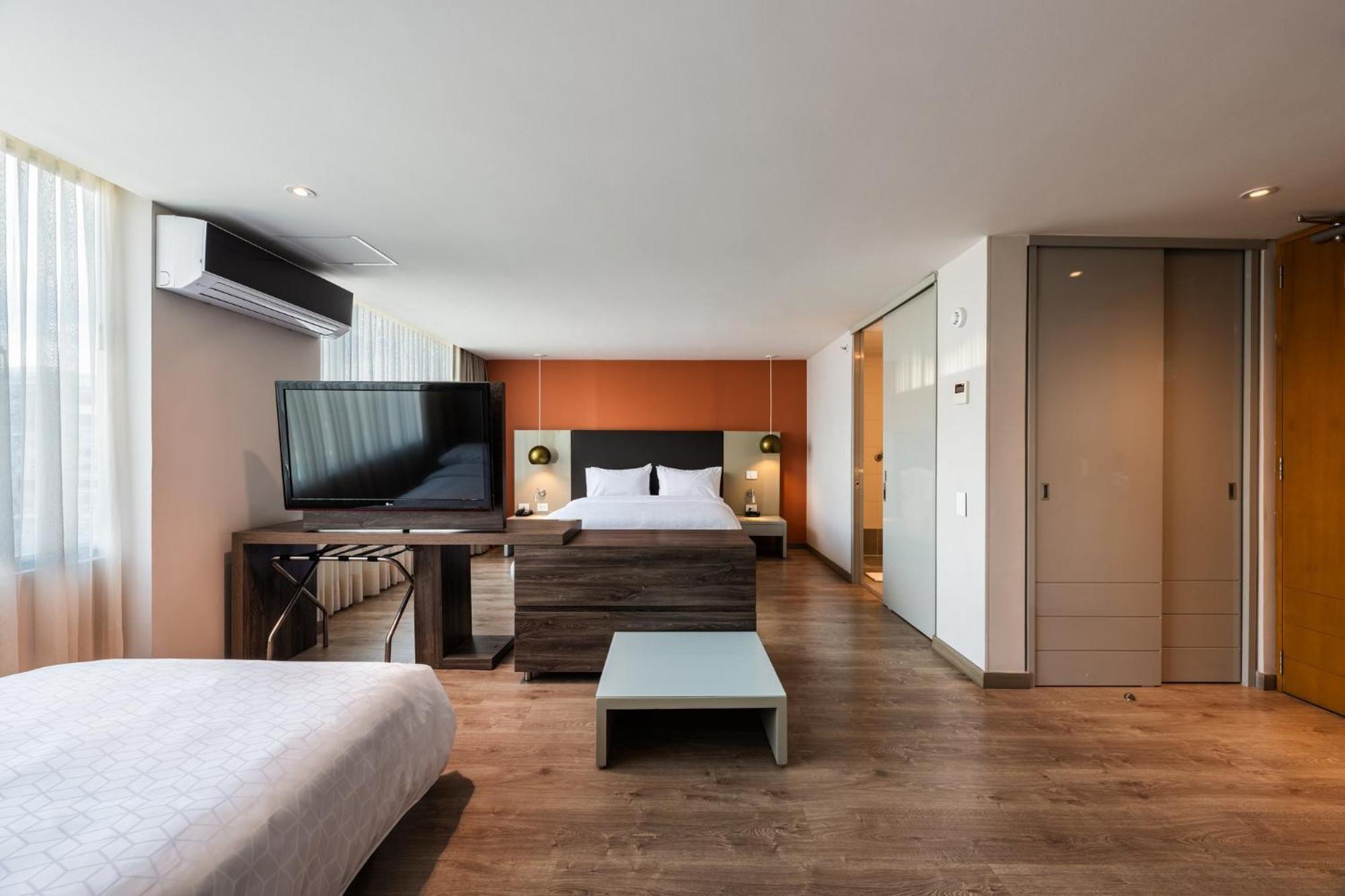 Express & By Ihg 4* Medellín
