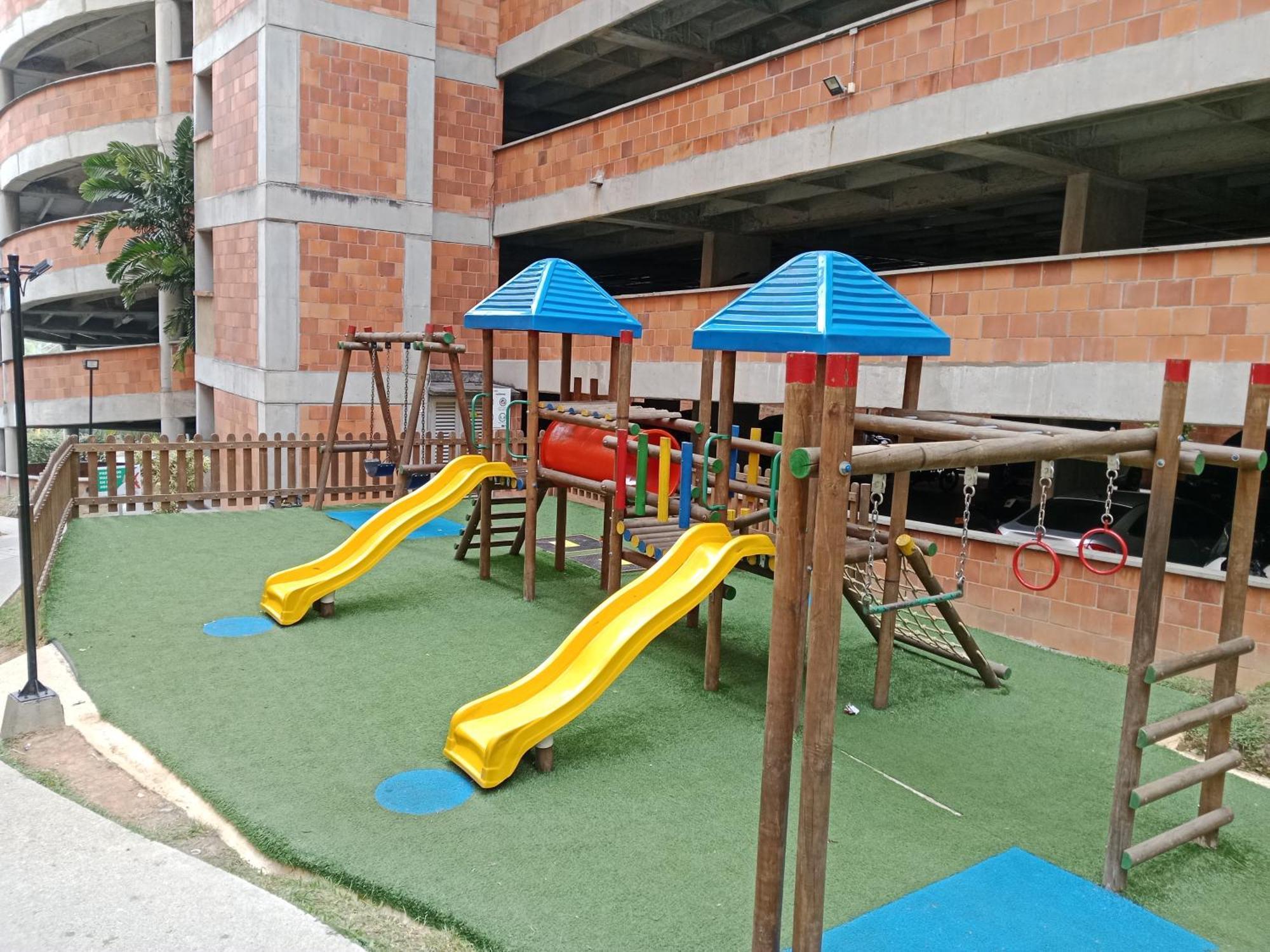 Homestay Urbanizacion Jardines Del Rodeo Medellin