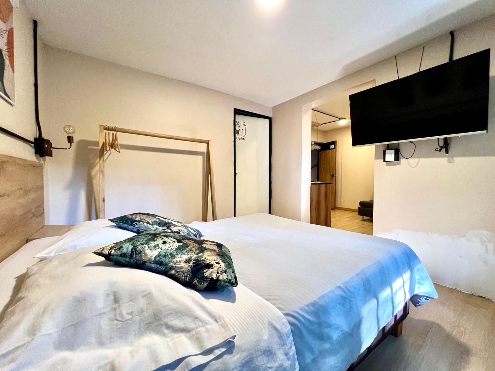 Nuevo Estudio Cerca De Plaza Mayor Nid101 By Roots *