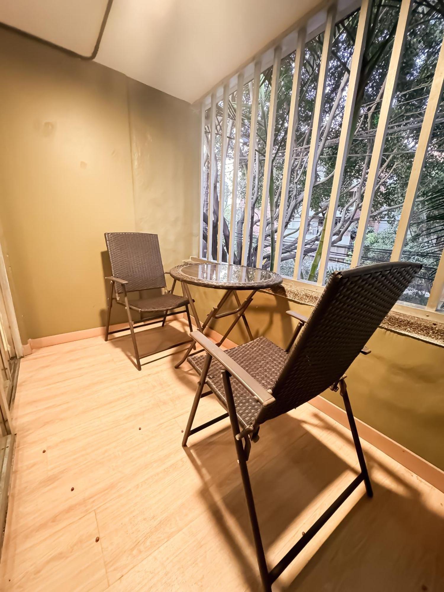 Apartamento Arrendamiento Nuevo Con Balcon By Roots Nid202 *