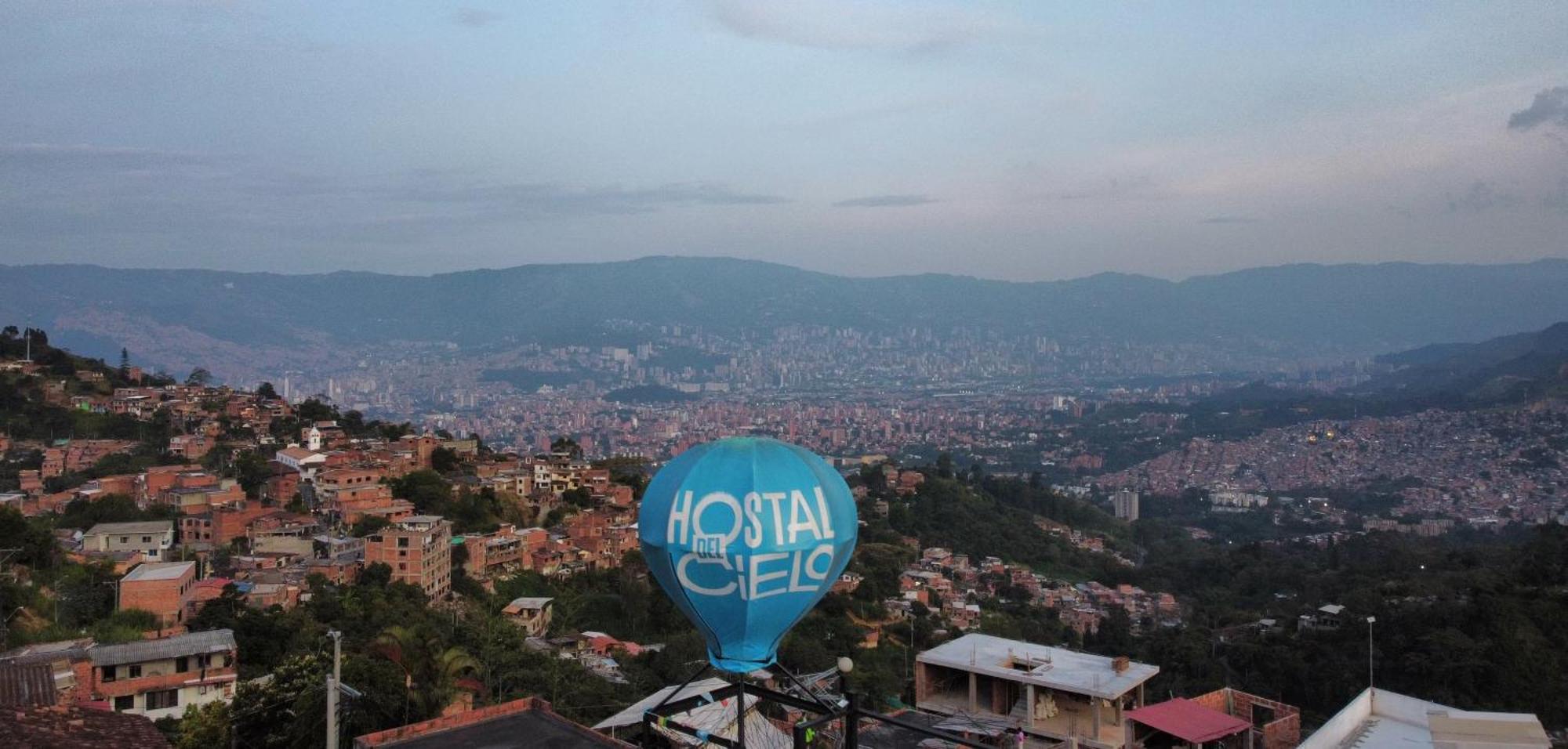Del Cielo * Medellín