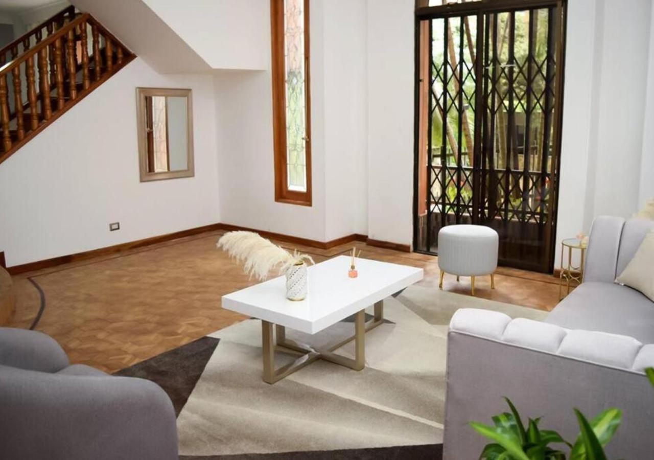 Amazing 3 Bedroom In El Poblado Apartamento *