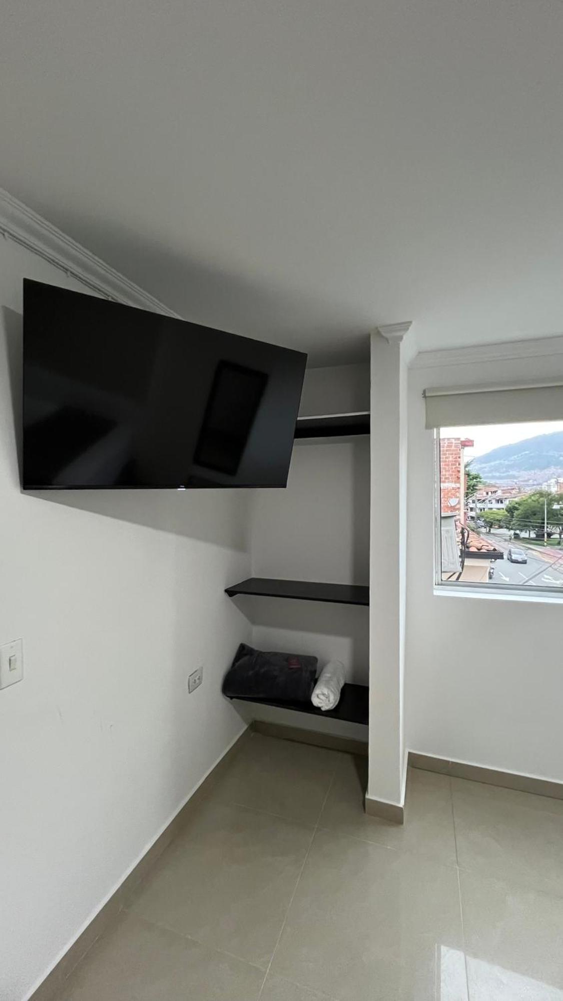 66 Medellín