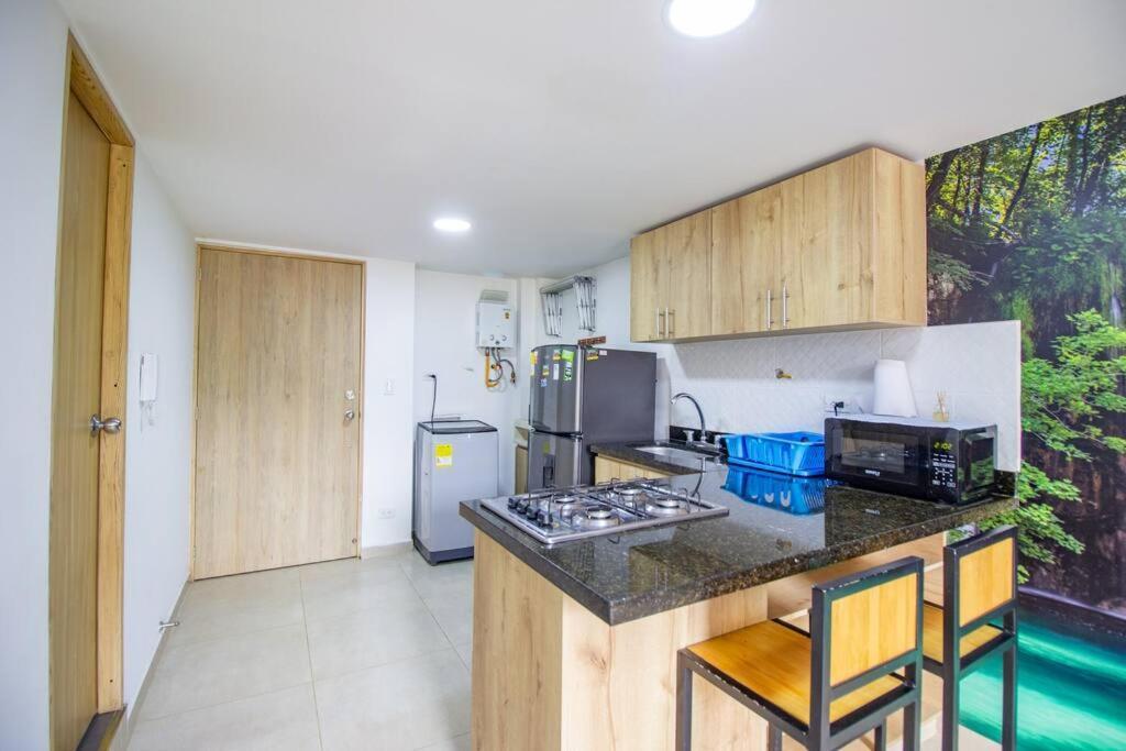 Apartamento Estudio De Lujo Cerca Al Estadio Atanasio Girardot 201 Medellín