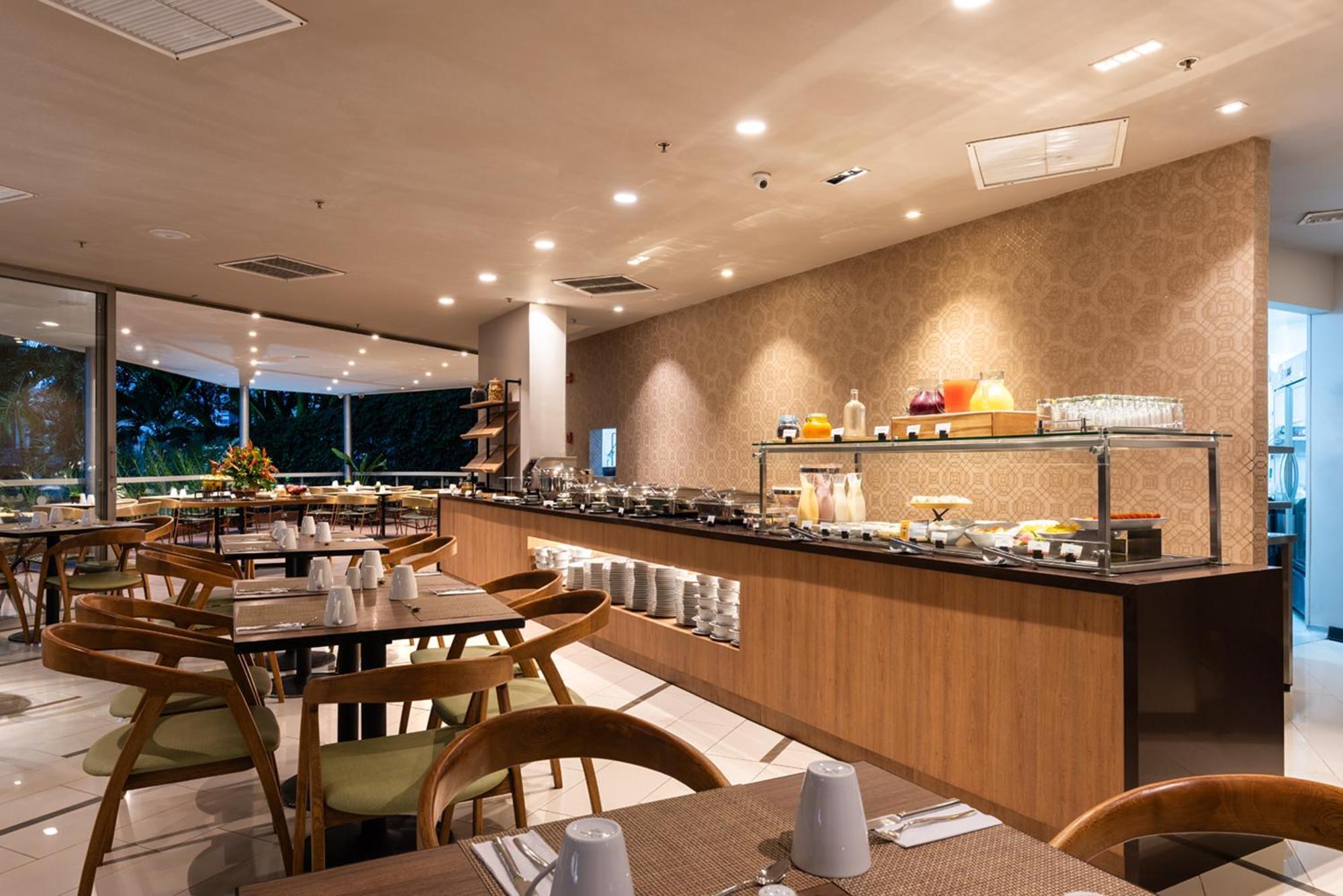 Estelar Blue Hotel Medellin