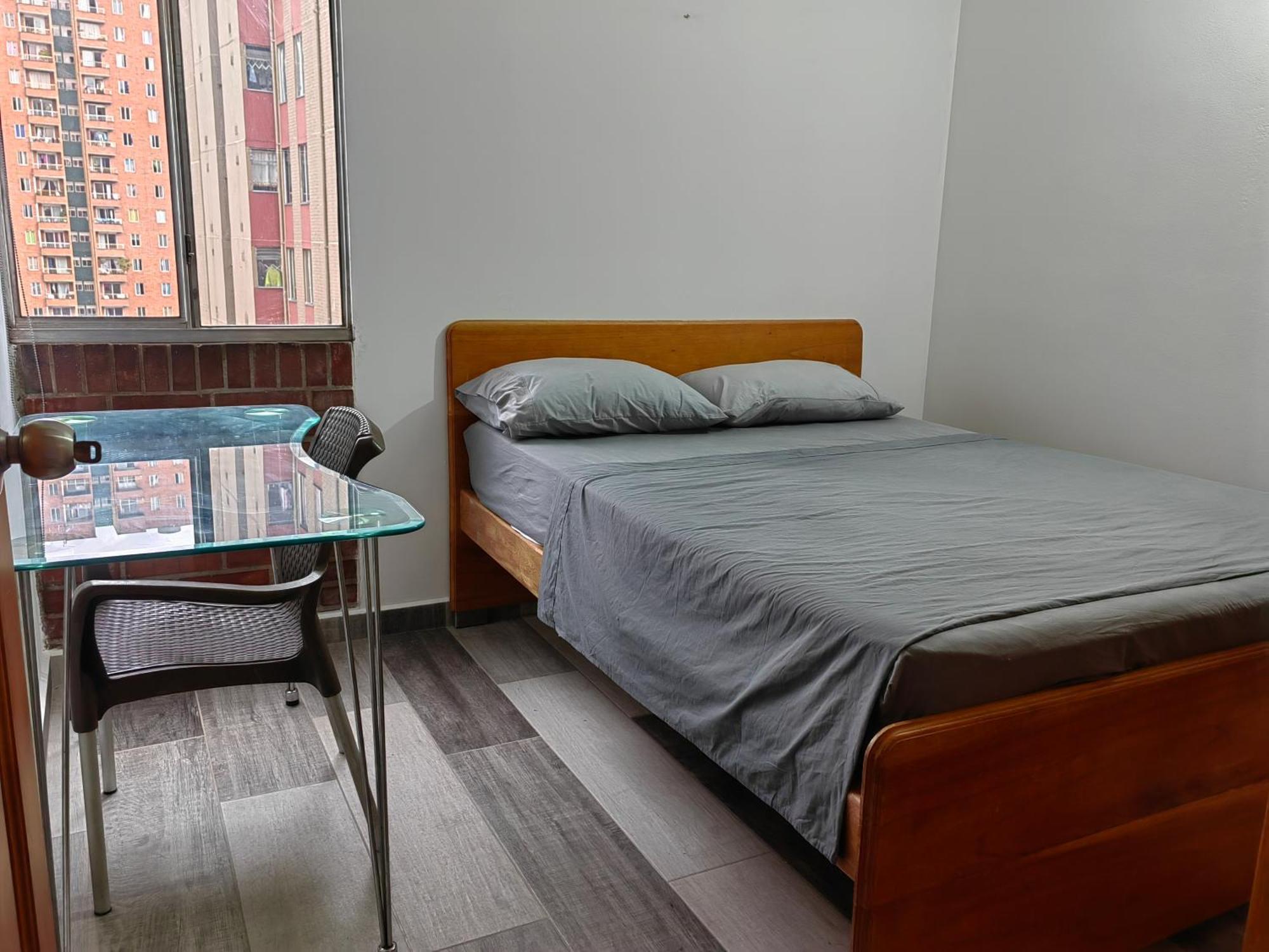 Apartamento Cerca A La Estacion Hospital