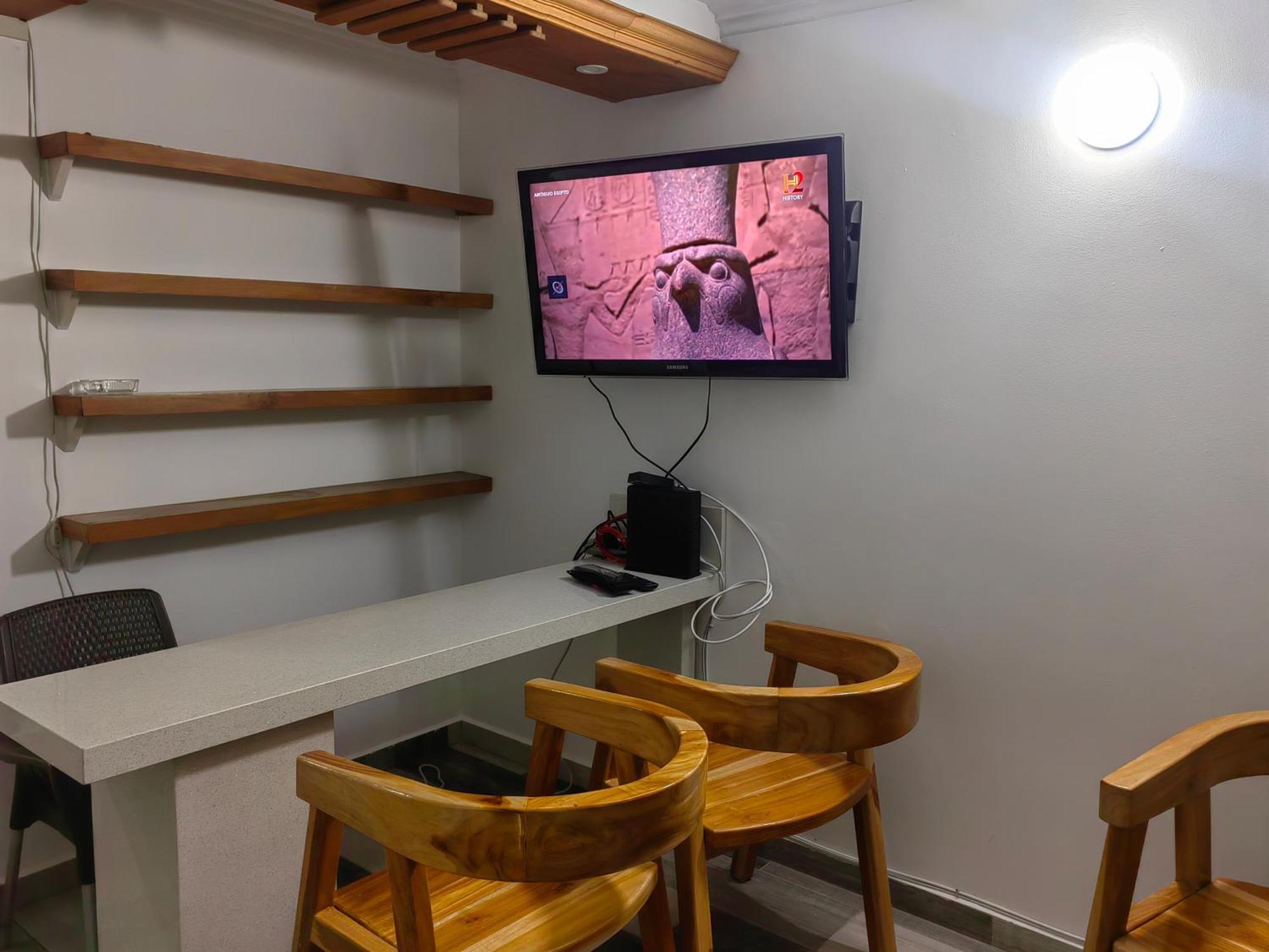 Apartamento Cerca A La Estacion Hospital