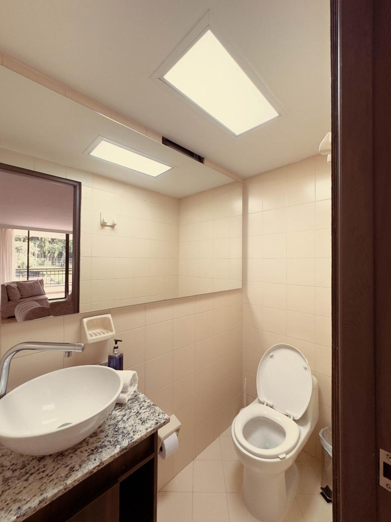 5 Hab, Espacioso, Piscina, Al Lado Del Tesoro! Apartamento *
