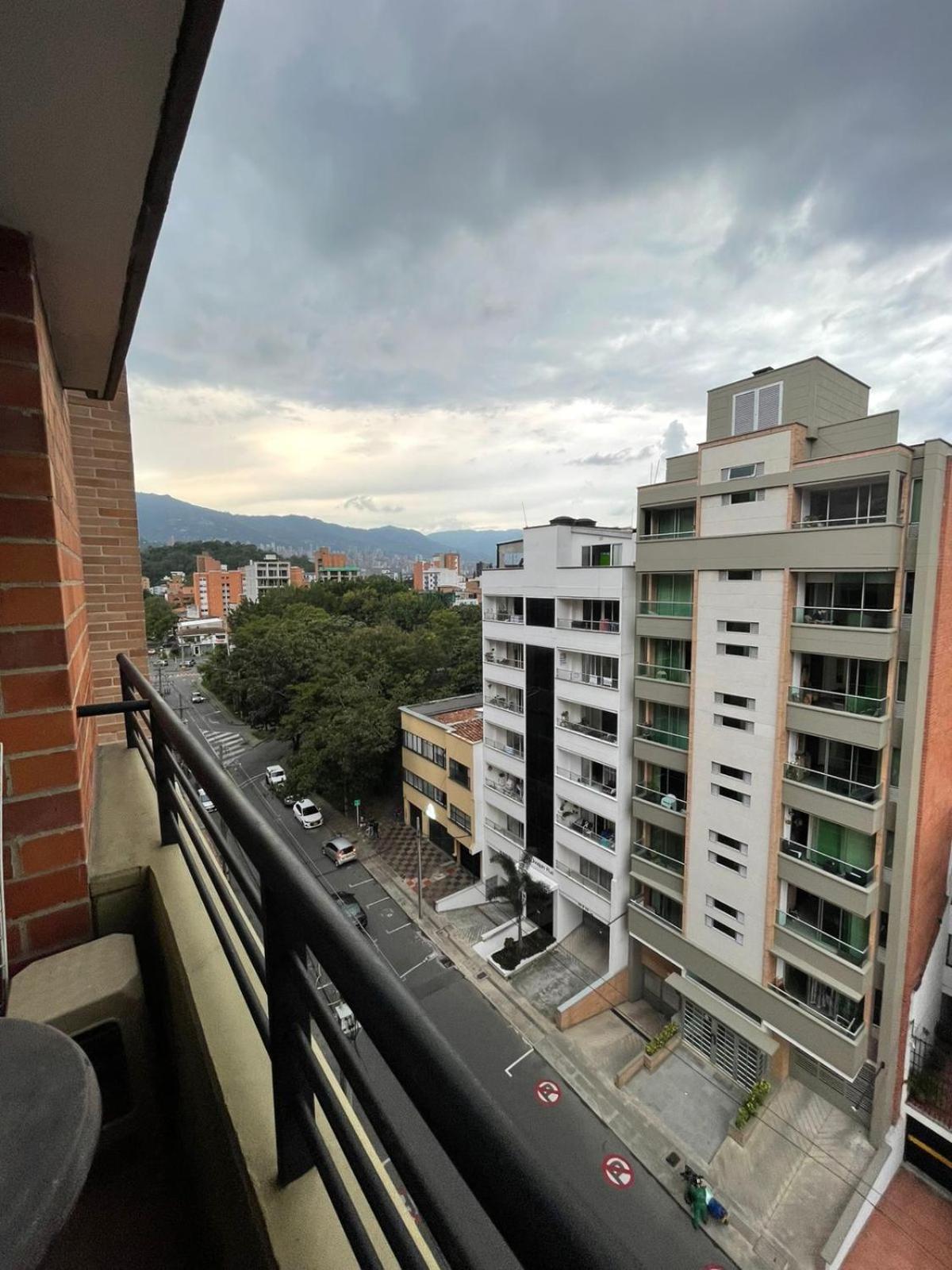 Apartamento Acogedor Apto En Laureles Estadio