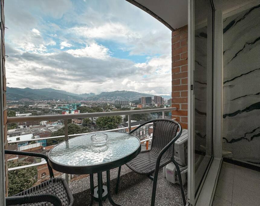 Apartamento Exclusivo En Poblado Con Ac A 1 Min Provenza *