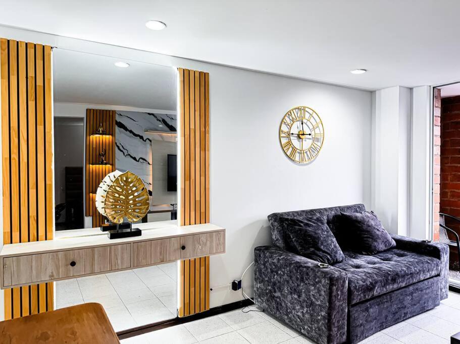 Apartamento Exclusivo En Poblado Con Ac A 1 Min Provenza *