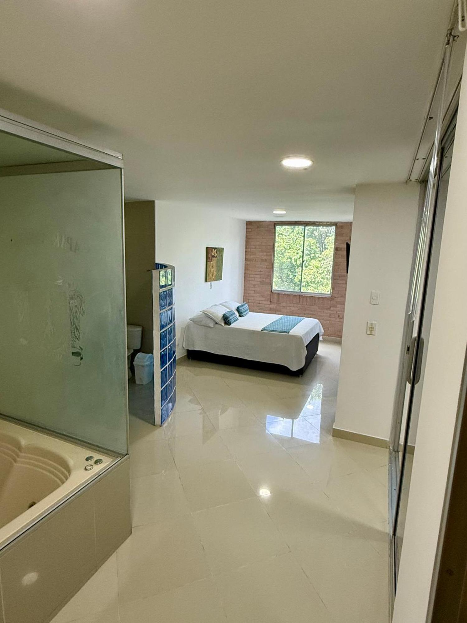 Apartahotel Montes Apartahotel *