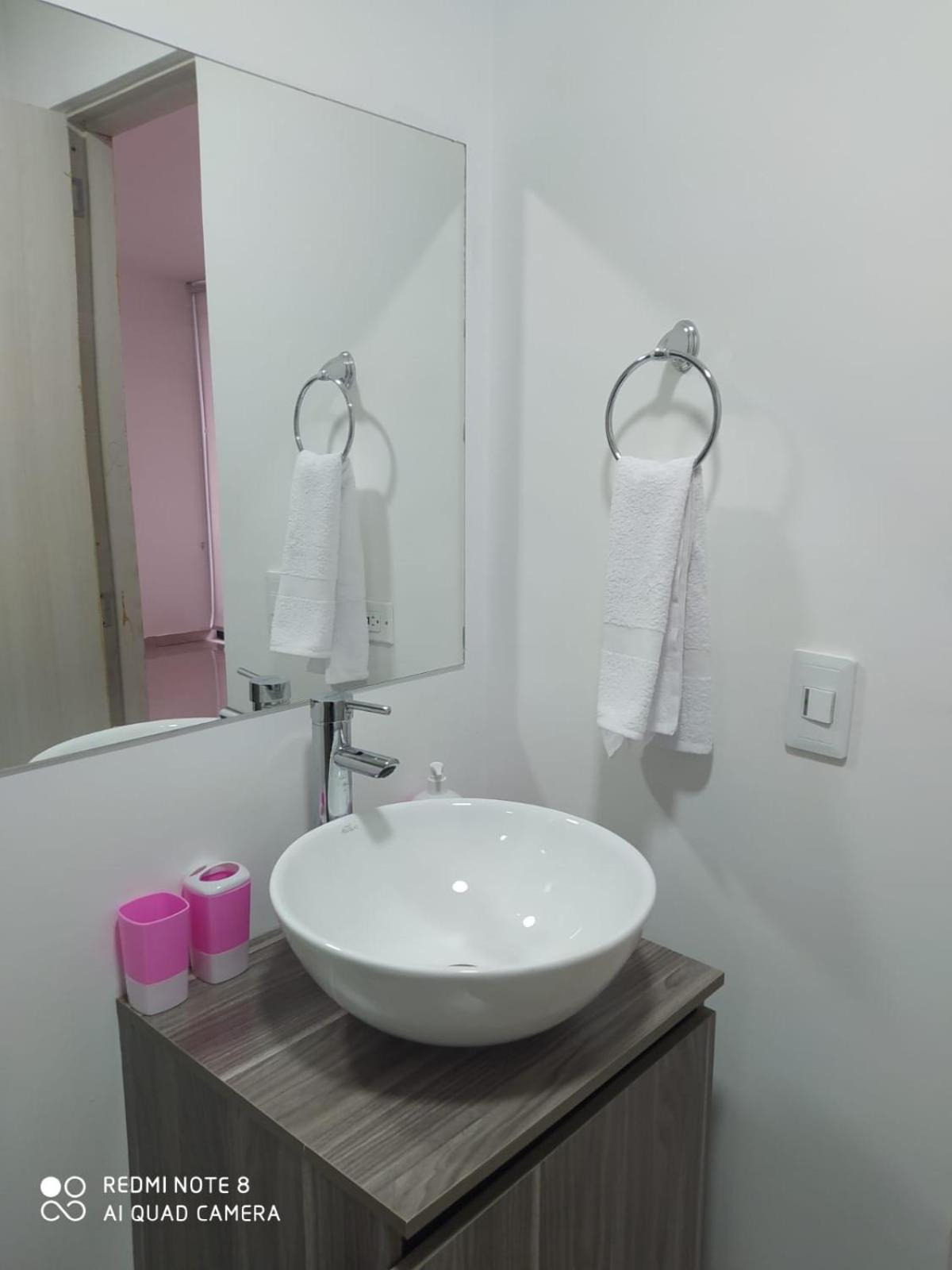 Edificio Bora Bora Apartamento *