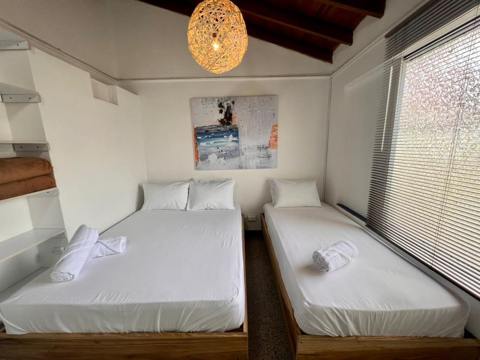 Emporium Boutique Guadalupe Laureles 3*