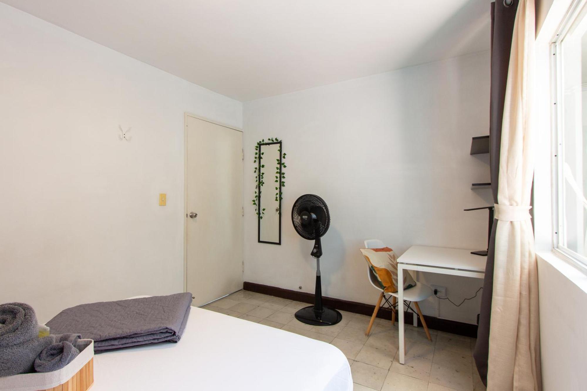 Conomad House - Coliving & Coworking Hostal *